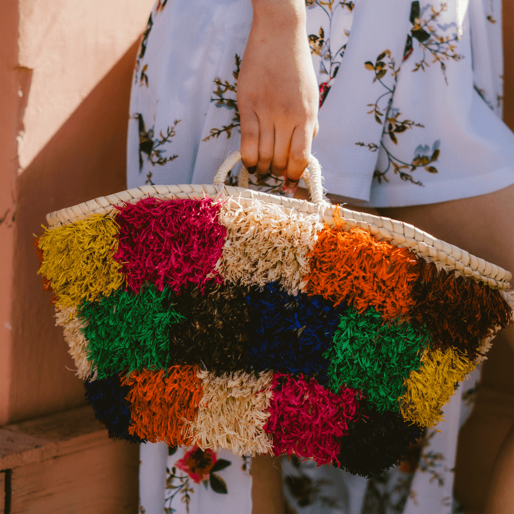 Handwoven wicker and raffia tote bag, product view 2